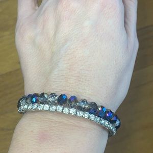 Adjustable crystal bead and rhinestone bangle bracelet